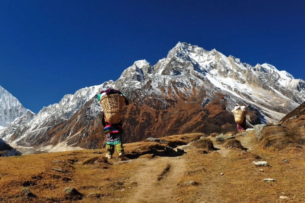 Manaslu Circuit Trek